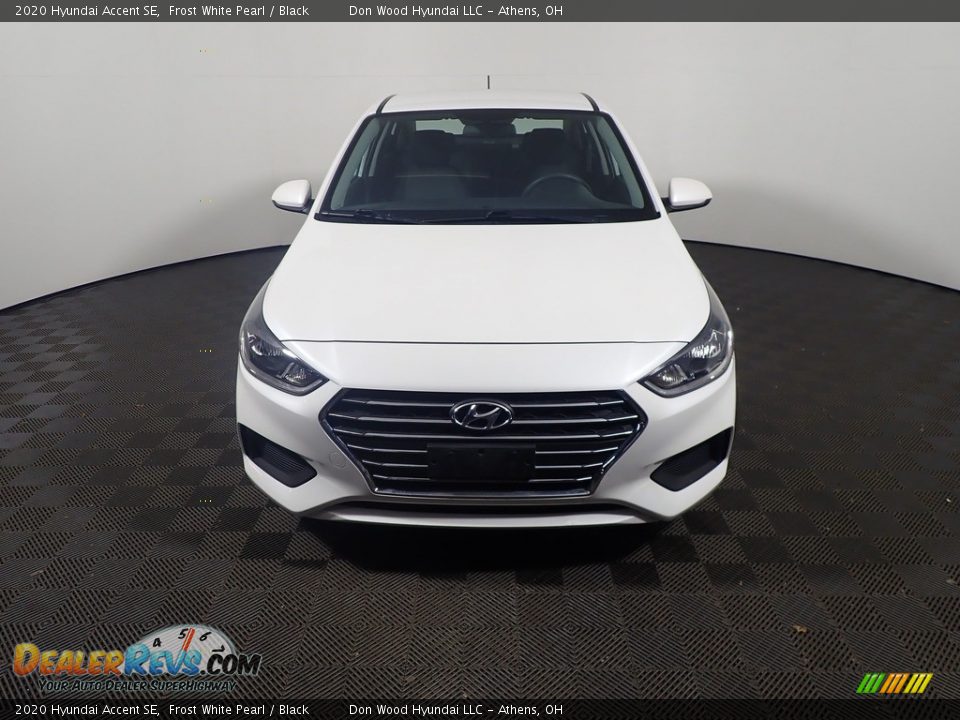 2020 Hyundai Accent SE Frost White Pearl / Black Photo #5