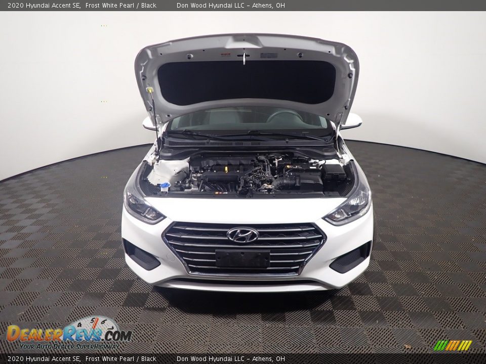 2020 Hyundai Accent SE Frost White Pearl / Black Photo #6