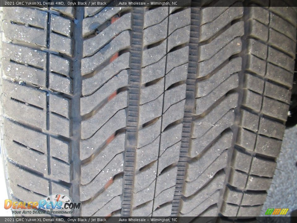 2021 GMC Yukon XL Denali 4WD Onyx Black / Jet Black Photo #9