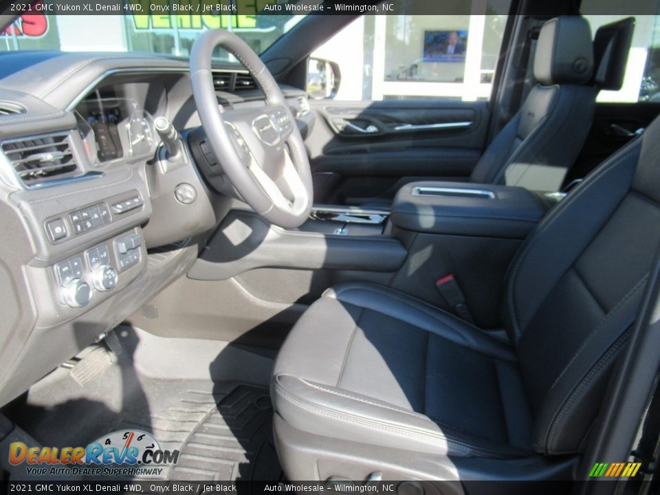 2021 GMC Yukon XL Denali 4WD Onyx Black / Jet Black Photo #10