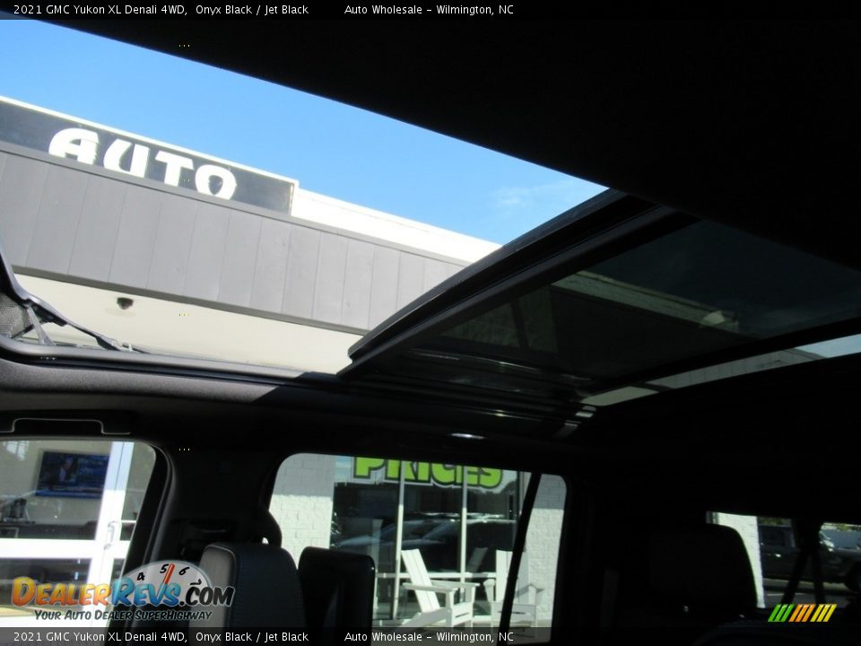 2021 GMC Yukon XL Denali 4WD Onyx Black / Jet Black Photo #11