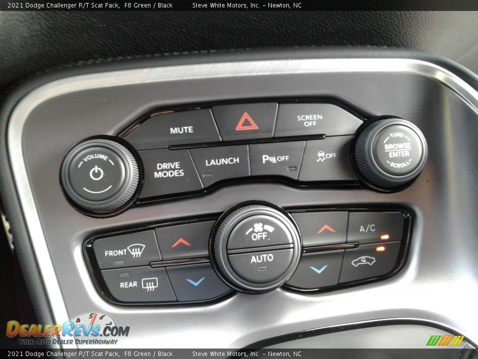 Controls of 2021 Dodge Challenger R/T Scat Pack Photo #23
