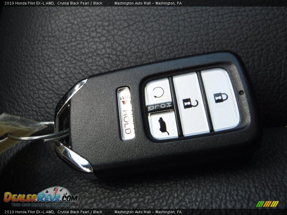 2019 Honda Pilot EX-L AWD Crystal Black Pearl / Black Photo #32
