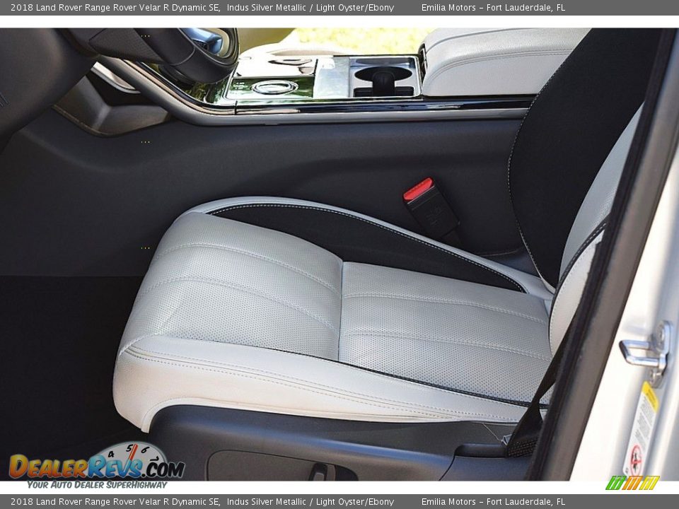 Front Seat of 2018 Land Rover Range Rover Velar R Dynamic SE Photo #24