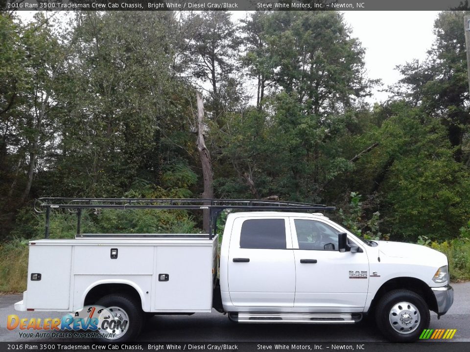 Bright White 2016 Ram 3500 Tradesman Crew Cab Chassis Photo #7