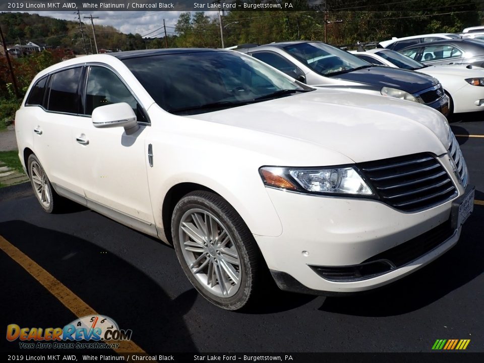 2019 Lincoln MKT AWD White Platinum / Charcoal Black Photo #4