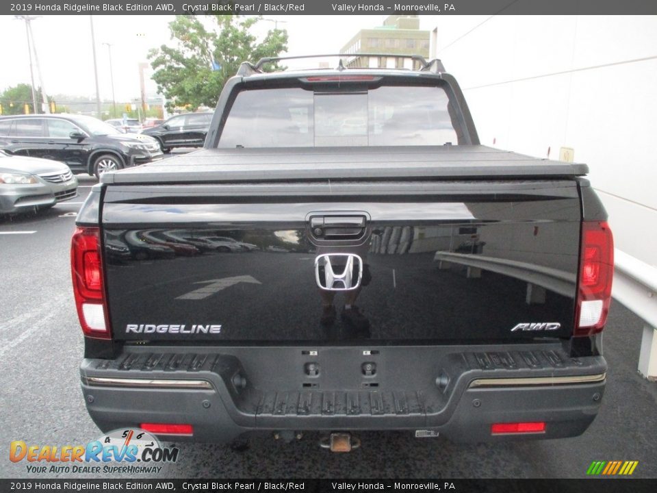 2019 Honda Ridgeline Black Edition AWD Crystal Black Pearl / Black/Red Photo #4