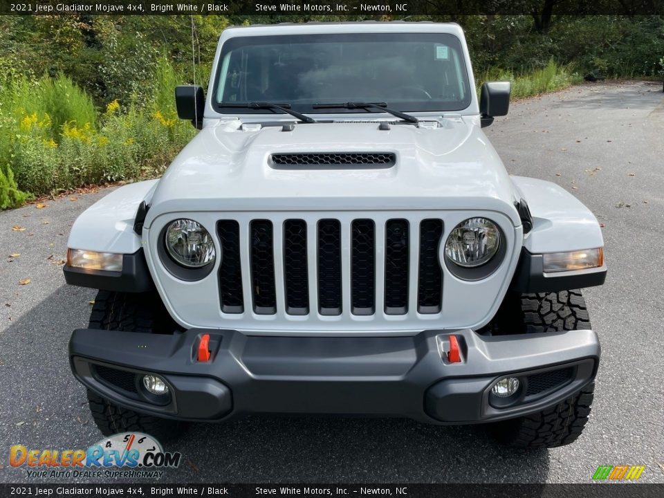 2021 Jeep Gladiator Mojave 4x4 Bright White / Black Photo #3