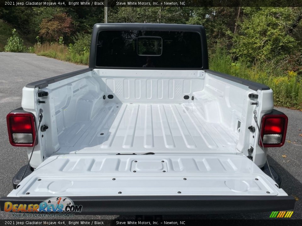 2021 Jeep Gladiator Mojave 4x4 Bright White / Black Photo #8