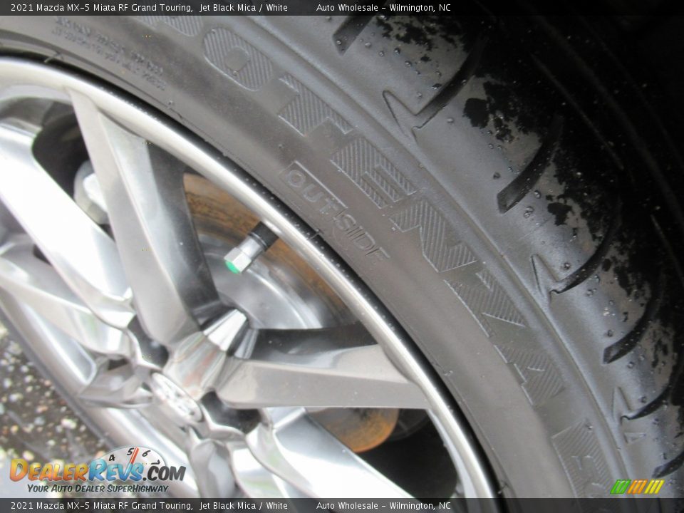 2021 Mazda MX-5 Miata RF Grand Touring Jet Black Mica / White Photo #9
