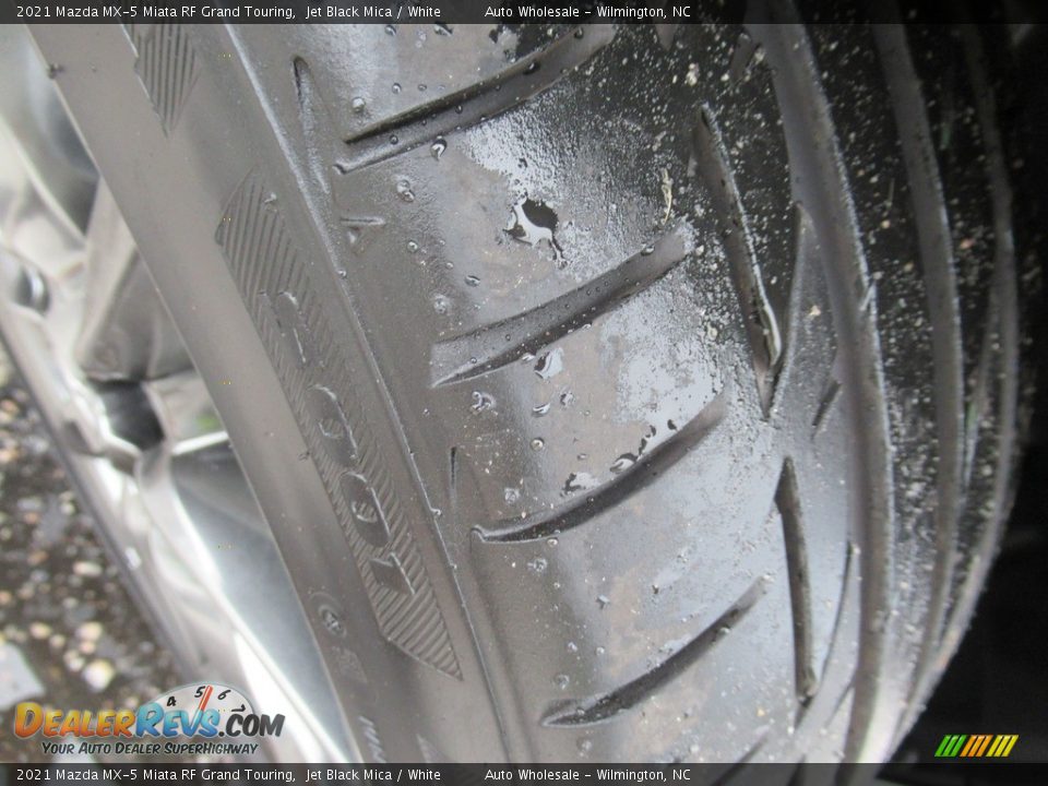 2021 Mazda MX-5 Miata RF Grand Touring Jet Black Mica / White Photo #10