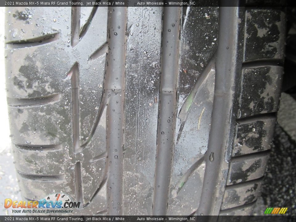 2021 Mazda MX-5 Miata RF Grand Touring Jet Black Mica / White Photo #11
