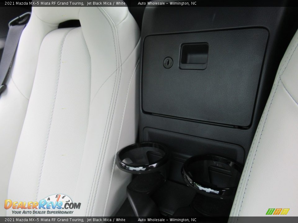 2021 Mazda MX-5 Miata RF Grand Touring Jet Black Mica / White Photo #13