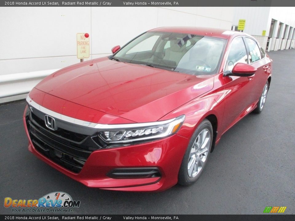 2018 Honda Accord LX Sedan Radiant Red Metallic / Gray Photo #9