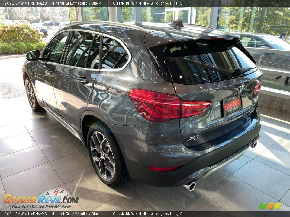 2021 BMW X1 xDrive28i Mineral Gray Metallic / Black Photo #2