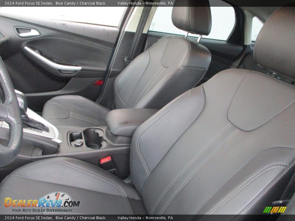 2014 Ford Focus SE Sedan Blue Candy / Charcoal Black Photo #12