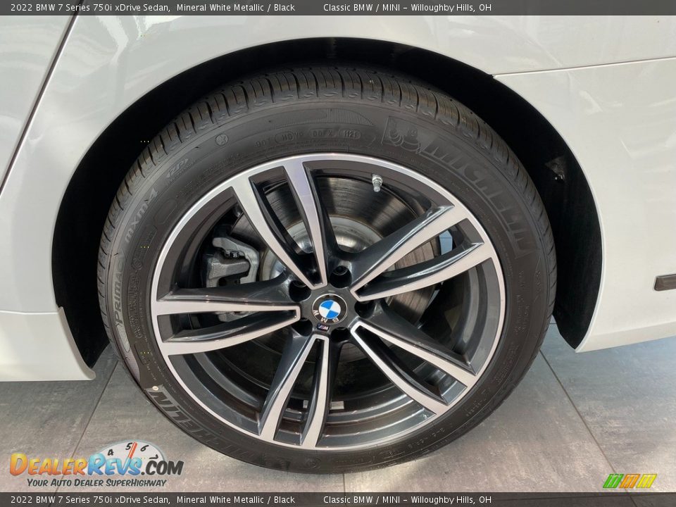 2022 BMW 7 Series 750i xDrive Sedan Mineral White Metallic / Black Photo #3