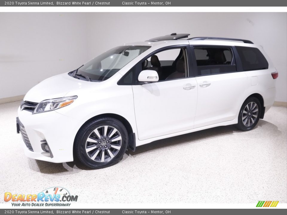 2020 Toyota Sienna Limited Blizzard White Pearl / Chestnut Photo #3