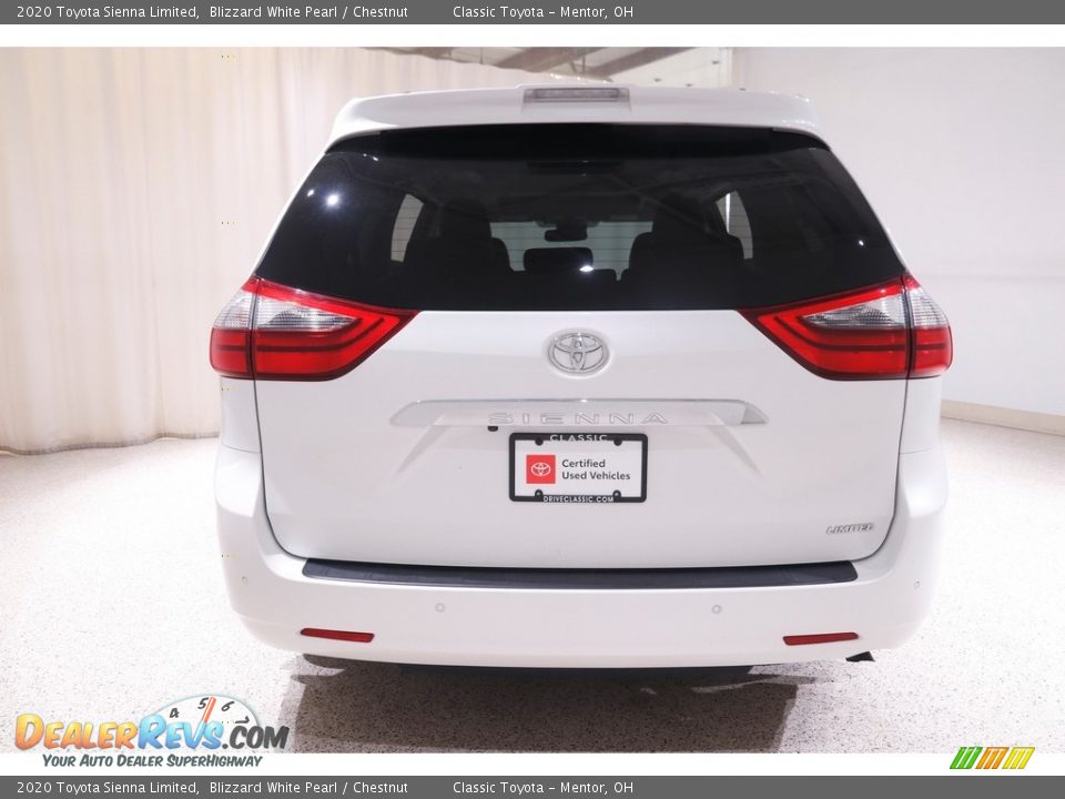 2020 Toyota Sienna Limited Blizzard White Pearl / Chestnut Photo #21