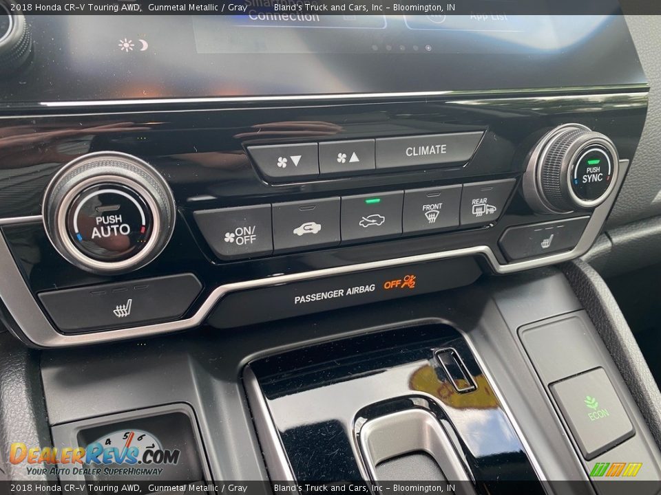 Controls of 2018 Honda CR-V Touring AWD Photo #30