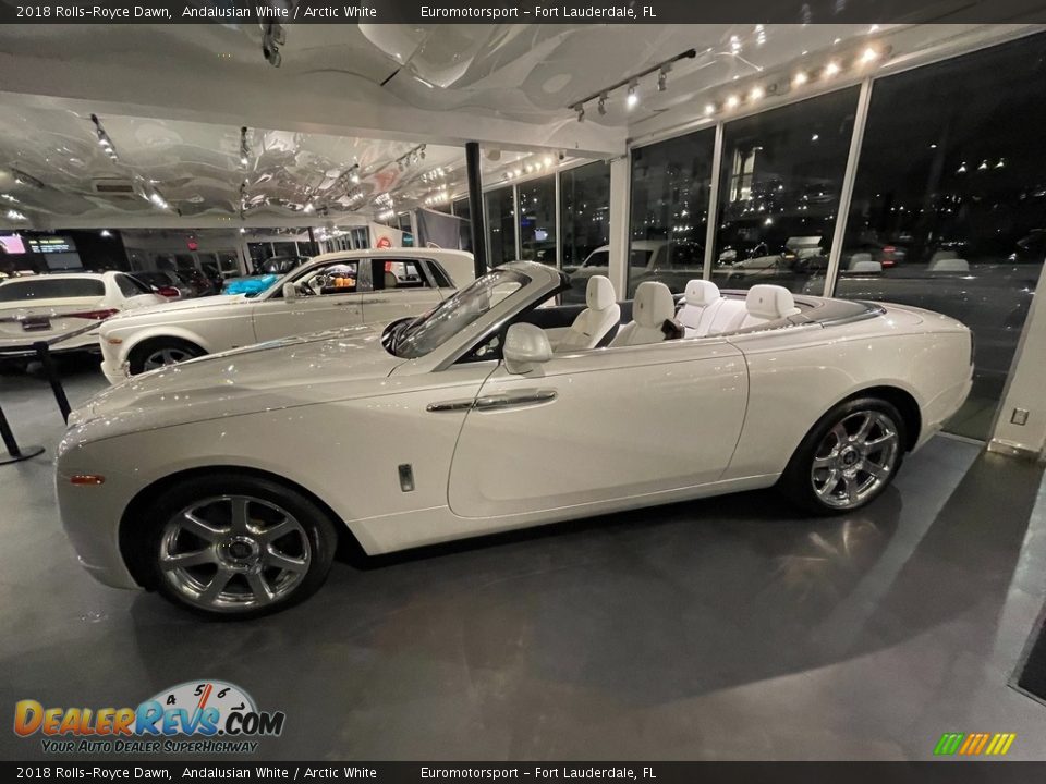 Andalusian White 2018 Rolls-Royce Dawn  Photo #12