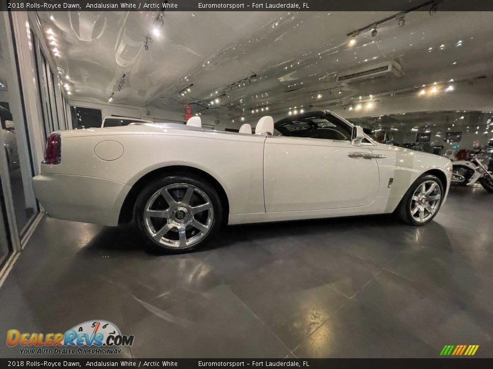 2018 Rolls-Royce Dawn Andalusian White / Arctic White Photo #17
