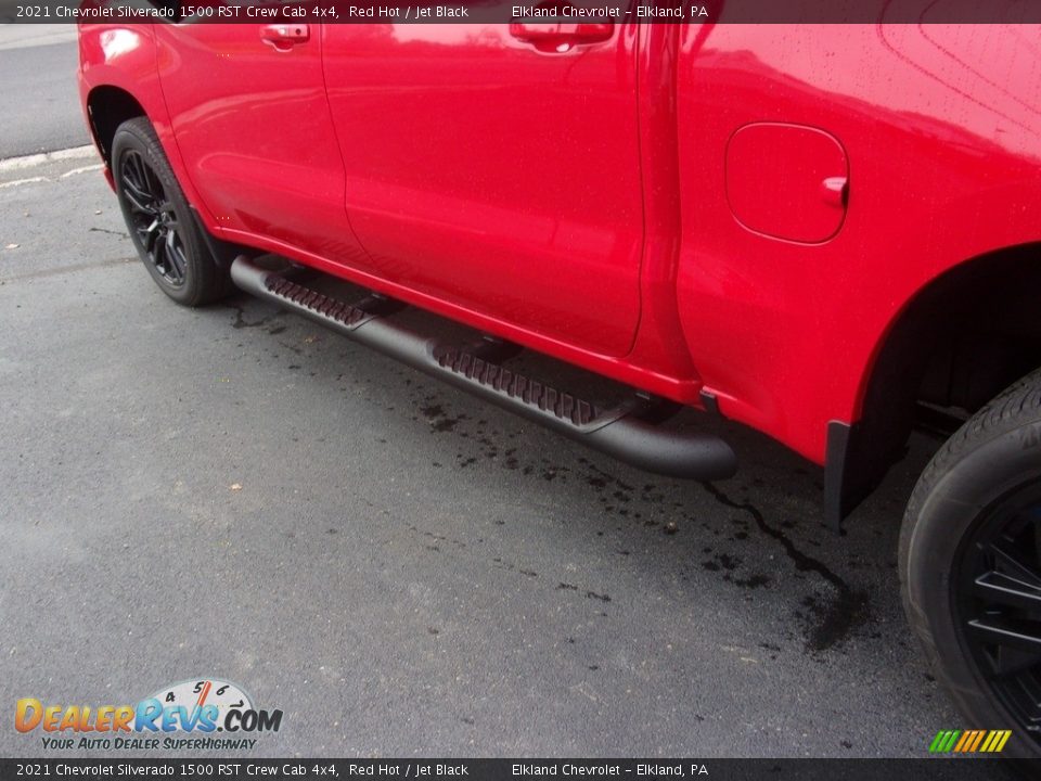 2021 Chevrolet Silverado 1500 RST Crew Cab 4x4 Red Hot / Jet Black Photo #13