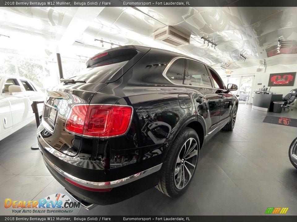 2018 Bentley Bentayga W12 Mulliner Beluga (Solid) / Flare Photo #14