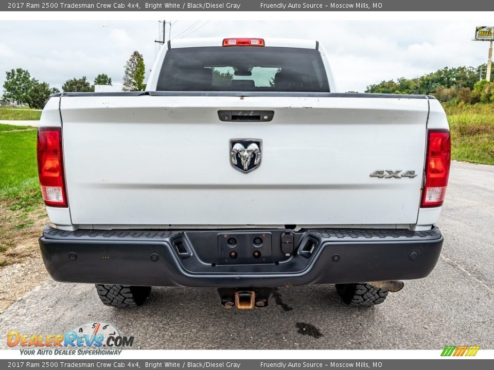 2017 Ram 2500 Tradesman Crew Cab 4x4 Bright White / Black/Diesel Gray Photo #5