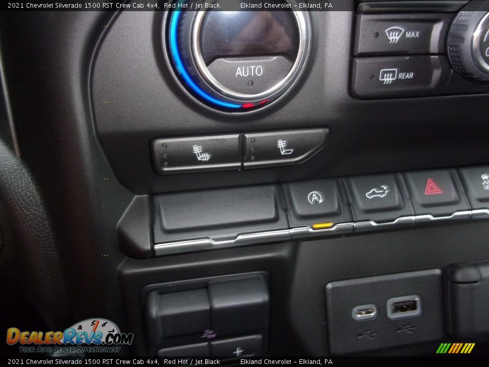 2021 Chevrolet Silverado 1500 RST Crew Cab 4x4 Red Hot / Jet Black Photo #32