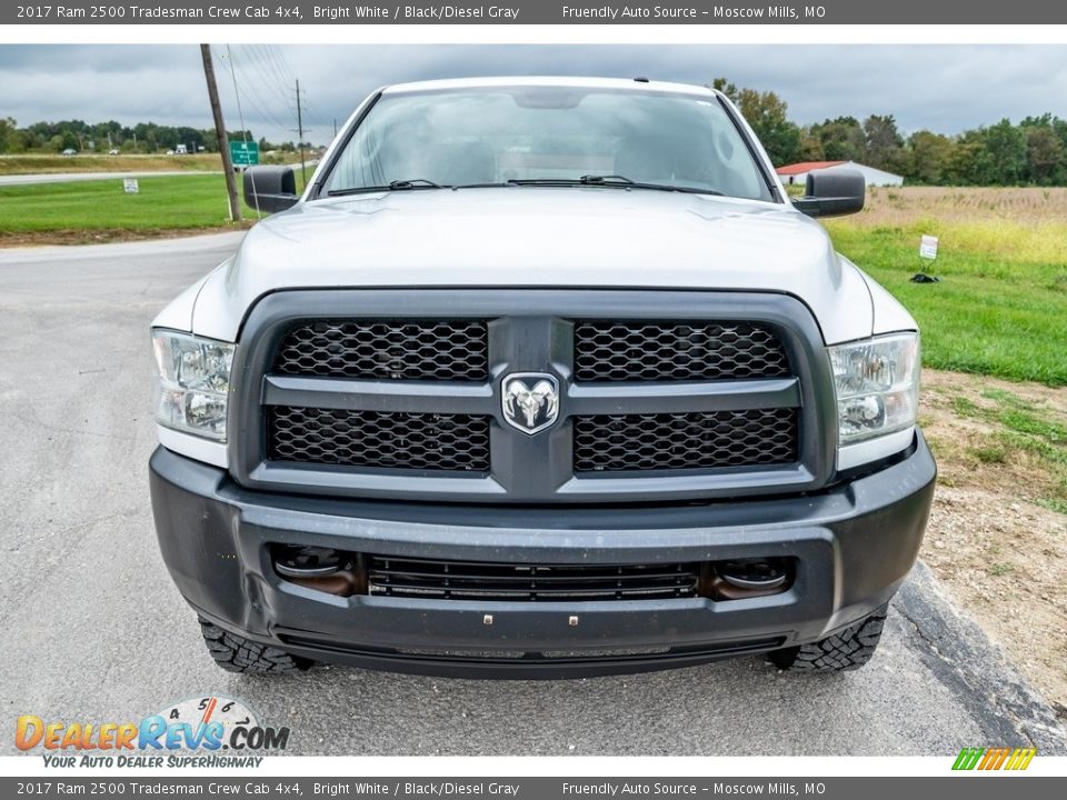 2017 Ram 2500 Tradesman Crew Cab 4x4 Bright White / Black/Diesel Gray Photo #9