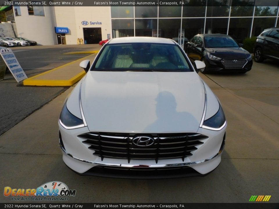 2022 Hyundai Sonata SE Quartz White / Gray Photo #8