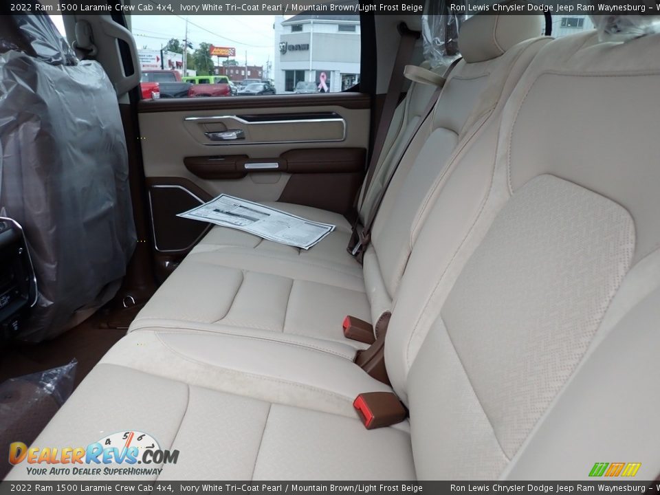 2022 Ram 1500 Laramie Crew Cab 4x4 Ivory White Tri-Coat Pearl / Mountain Brown/Light Frost Beige Photo #11