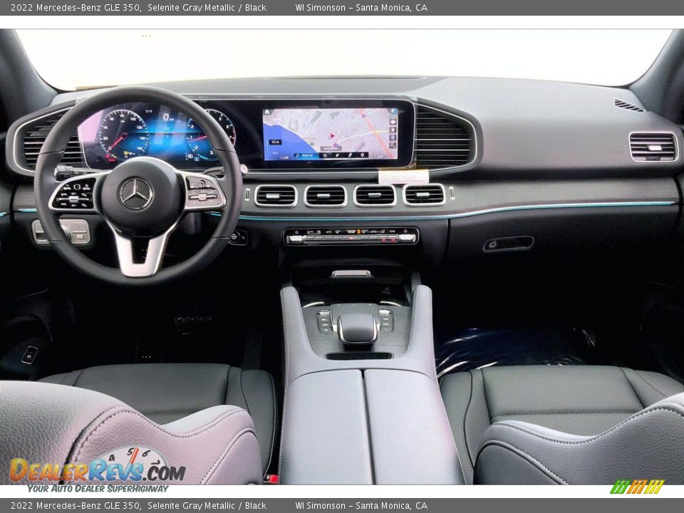 Dashboard of 2022 Mercedes-Benz GLE 350 Photo #6