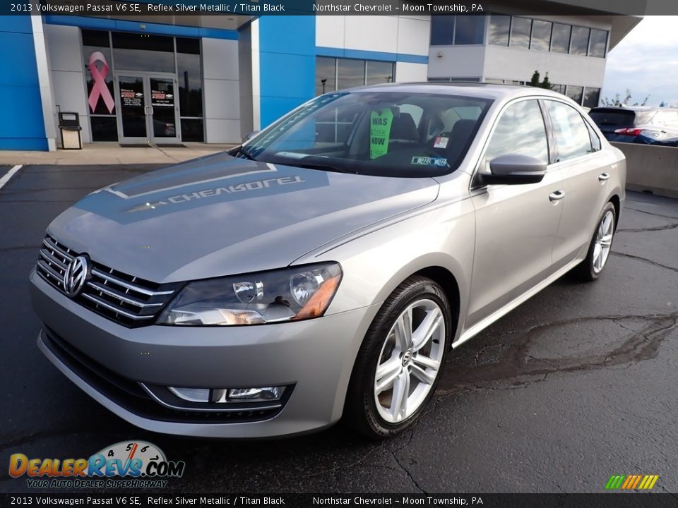 Reflex Silver Metallic 2013 Volkswagen Passat V6 SE Photo #2