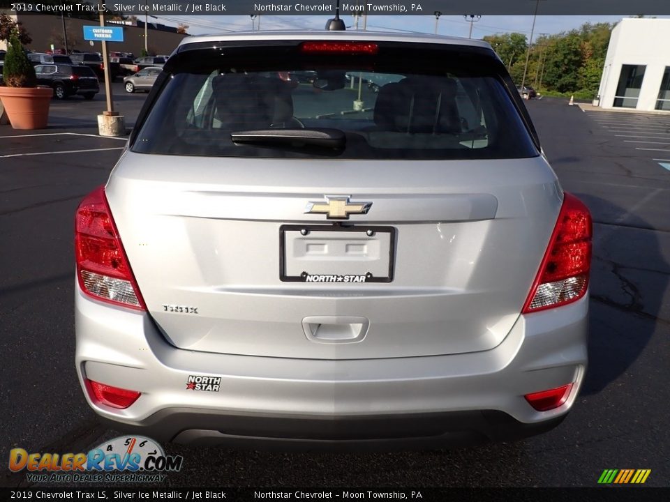 2019 Chevrolet Trax LS Silver Ice Metallic / Jet Black Photo #6