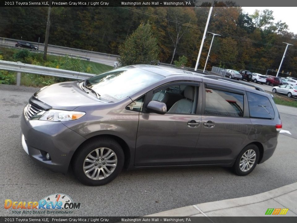 2013 Toyota Sienna XLE Predawn Gray Mica / Light Gray Photo #12