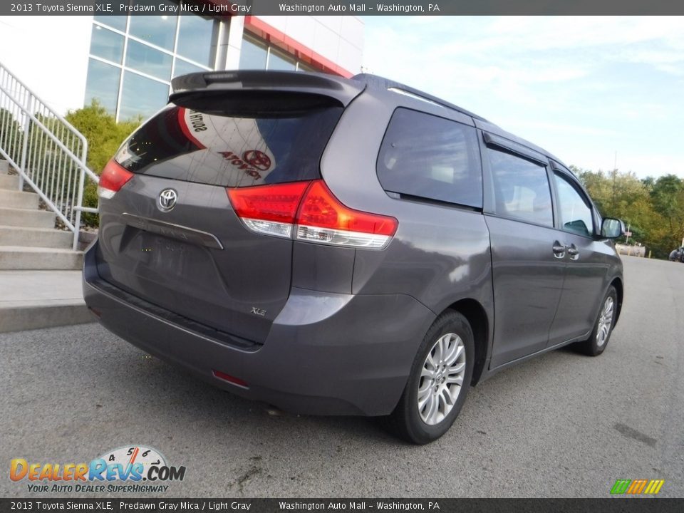 2013 Toyota Sienna XLE Predawn Gray Mica / Light Gray Photo #15