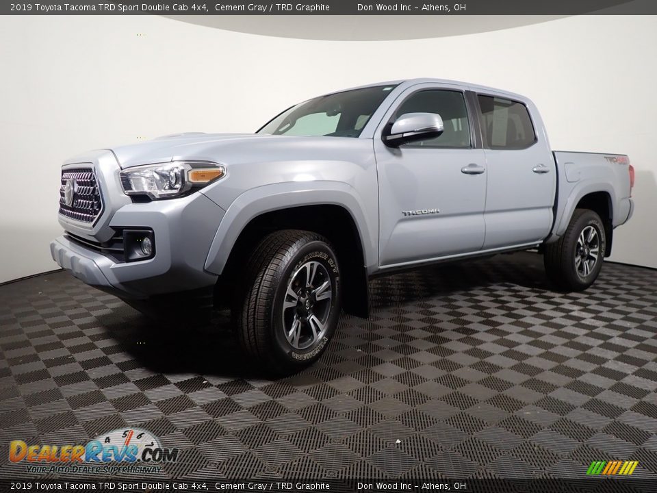 2019 Toyota Tacoma TRD Sport Double Cab 4x4 Cement Gray / TRD Graphite Photo #9