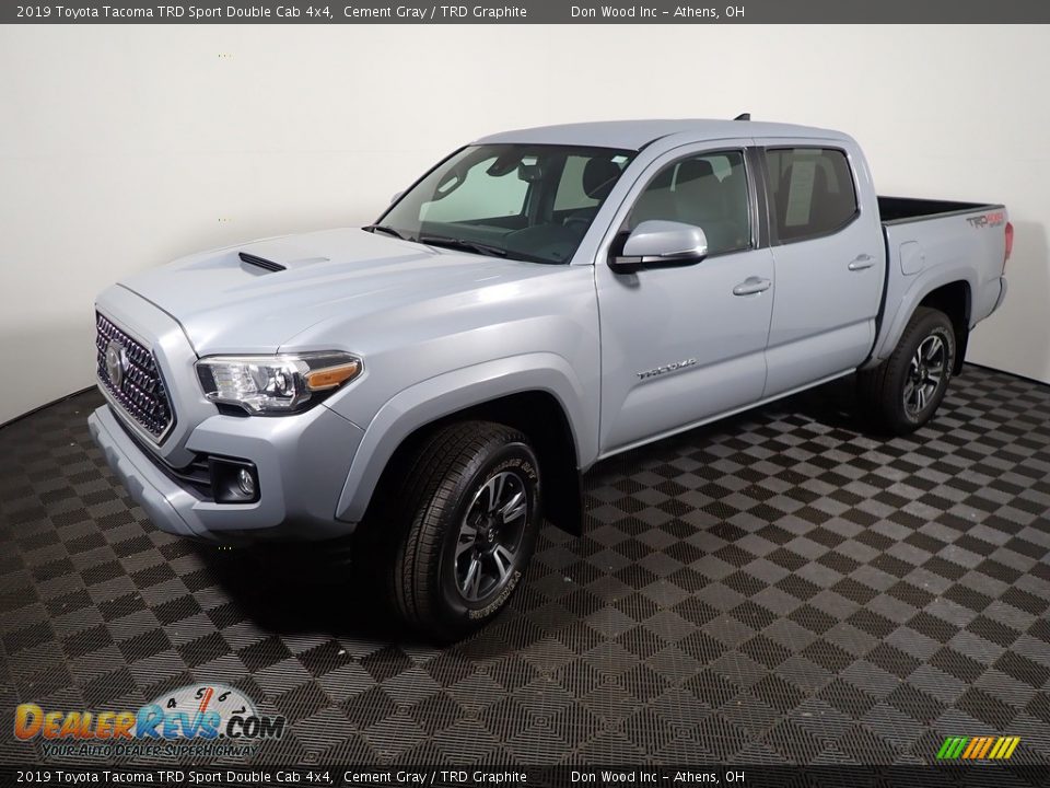 2019 Toyota Tacoma TRD Sport Double Cab 4x4 Cement Gray / TRD Graphite Photo #10
