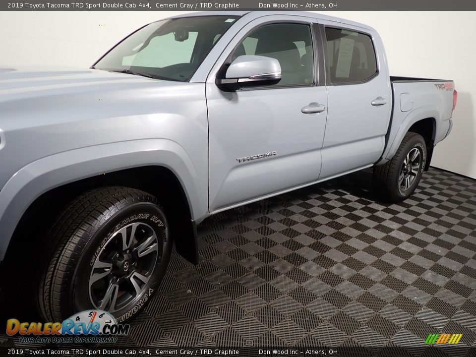 2019 Toyota Tacoma TRD Sport Double Cab 4x4 Cement Gray / TRD Graphite Photo #11