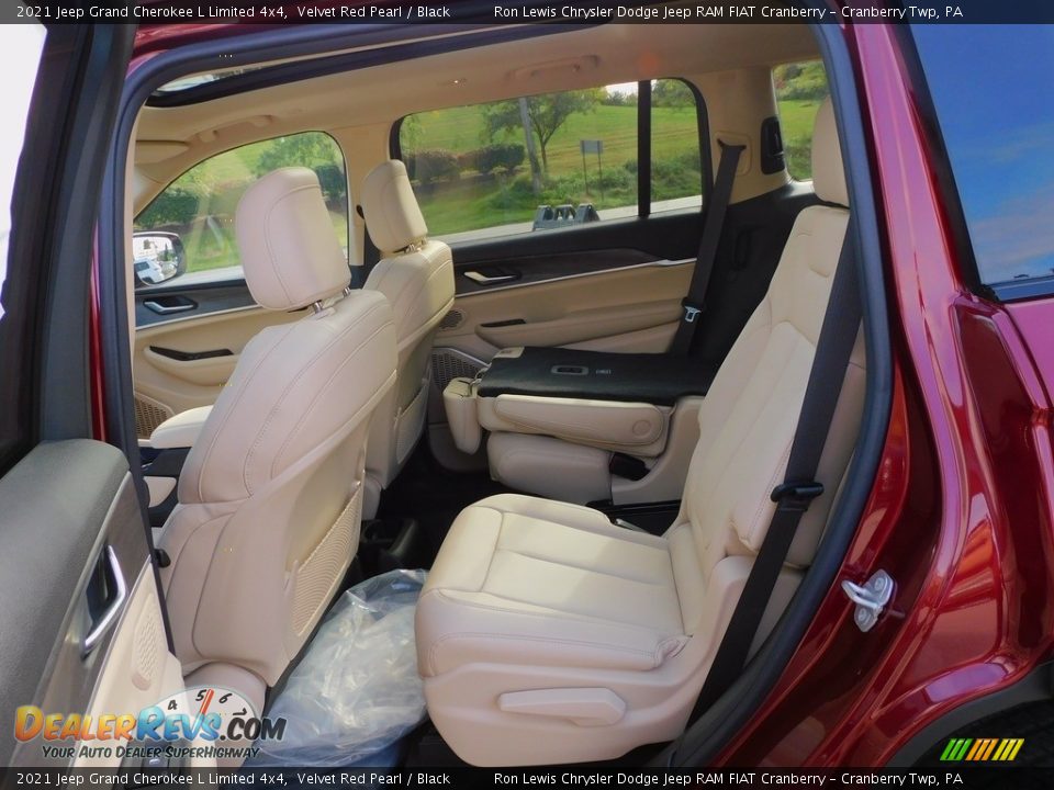 2021 Jeep Grand Cherokee L Limited 4x4 Velvet Red Pearl / Black Photo #12