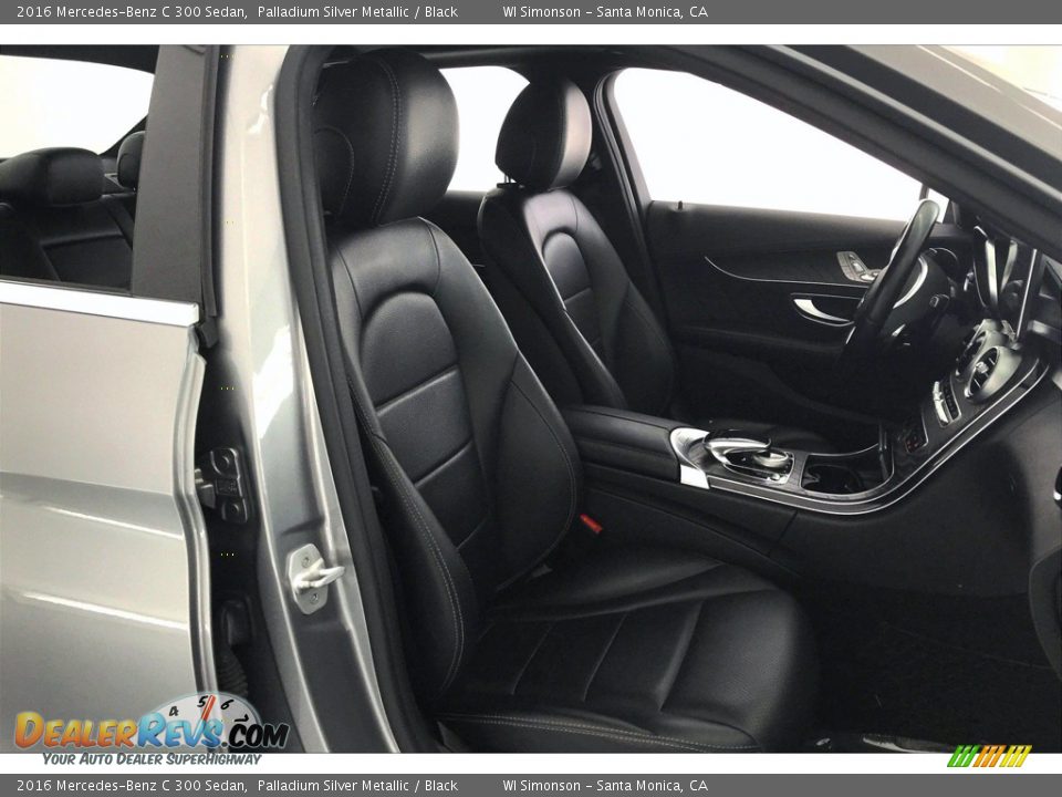 2016 Mercedes-Benz C 300 Sedan Palladium Silver Metallic / Black Photo #6