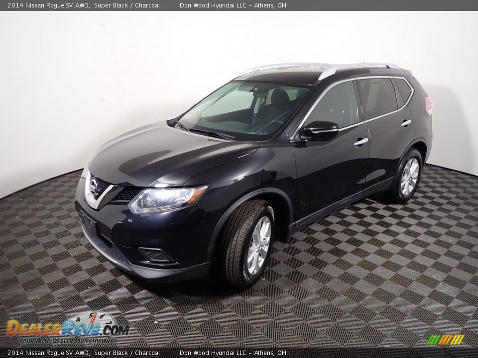 2014 Nissan Rogue SV AWD Super Black / Charcoal Photo #9