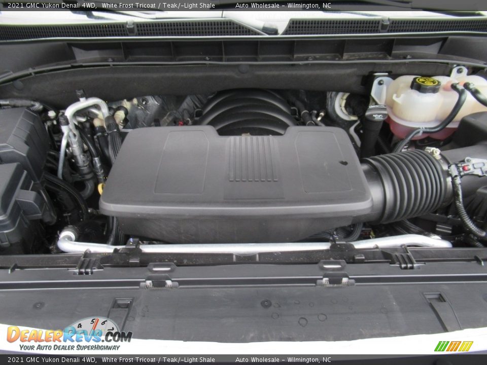 2021 GMC Yukon Denali 4WD White Frost Tricoat / Teak/­Light Shale Photo #6