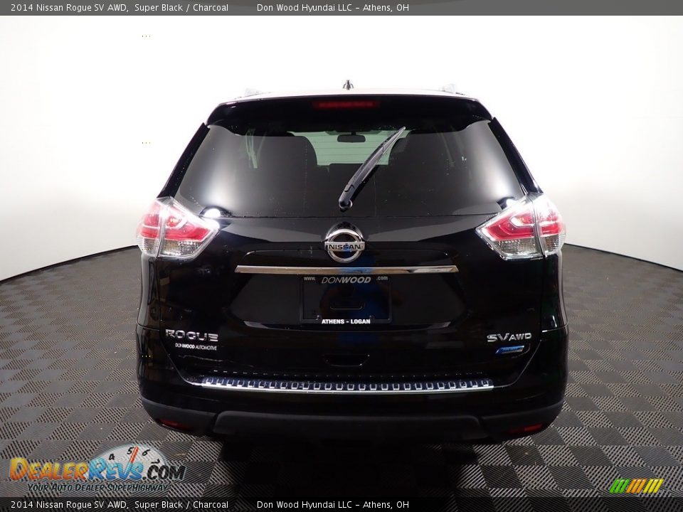 2014 Nissan Rogue SV AWD Super Black / Charcoal Photo #13