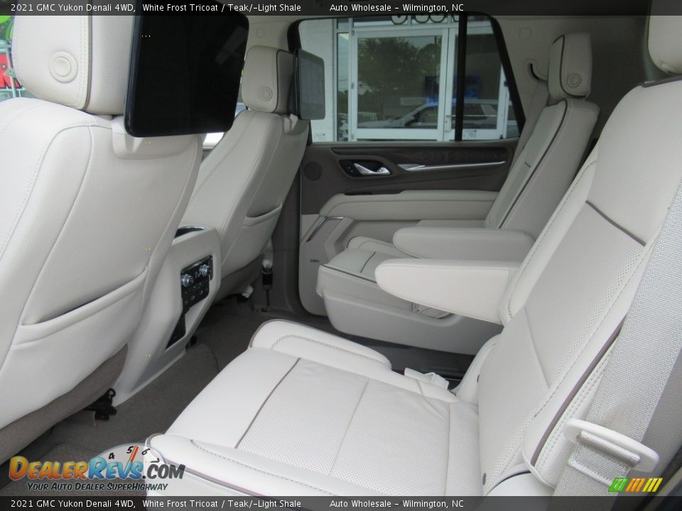 2021 GMC Yukon Denali 4WD White Frost Tricoat / Teak/­Light Shale Photo #12