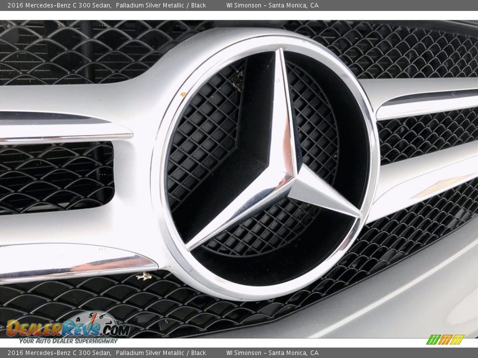 2016 Mercedes-Benz C 300 Sedan Palladium Silver Metallic / Black Photo #33