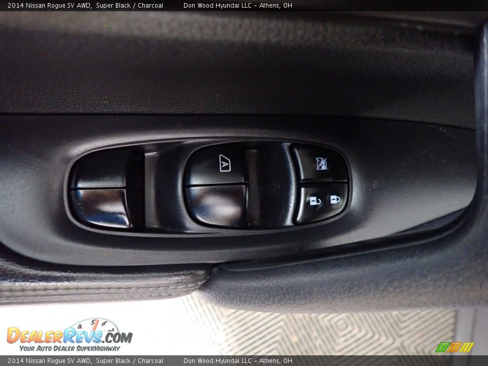 2014 Nissan Rogue SV AWD Super Black / Charcoal Photo #21