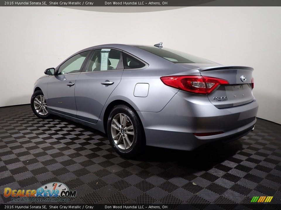 2016 Hyundai Sonata SE Shale Gray Metallic / Gray Photo #11